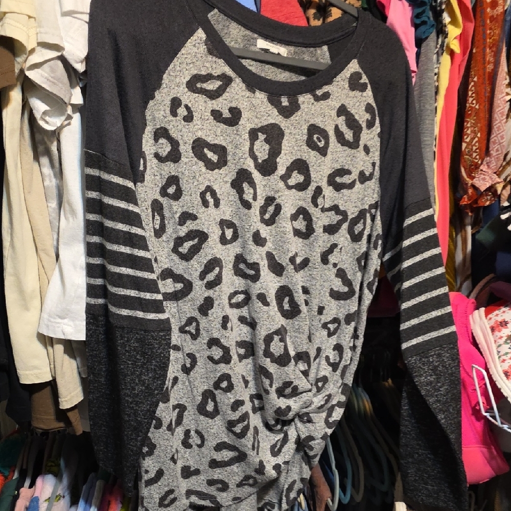Maurices Gray Leopard Print Blouse